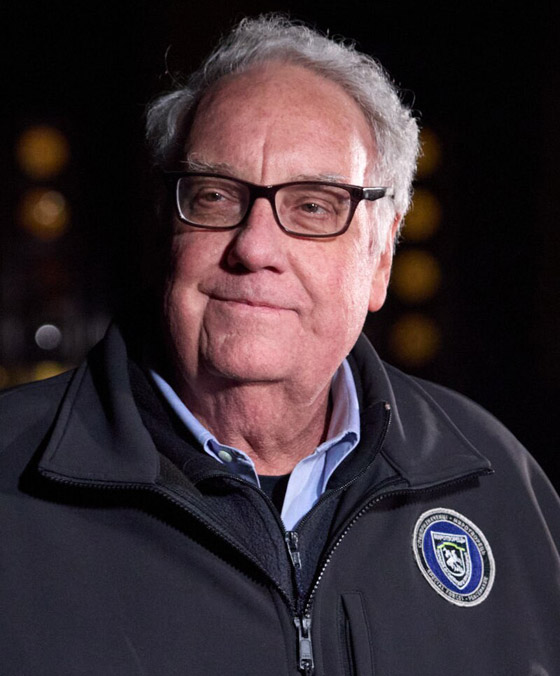 الملياردير الأمريكي وارن بافيت يعد ابنه لوظيفة العمر! صورة رقم 9 الملياردير الأمريكي وارن بافيت يعد ابنه لوظيفة العمر! صورة رقم 9