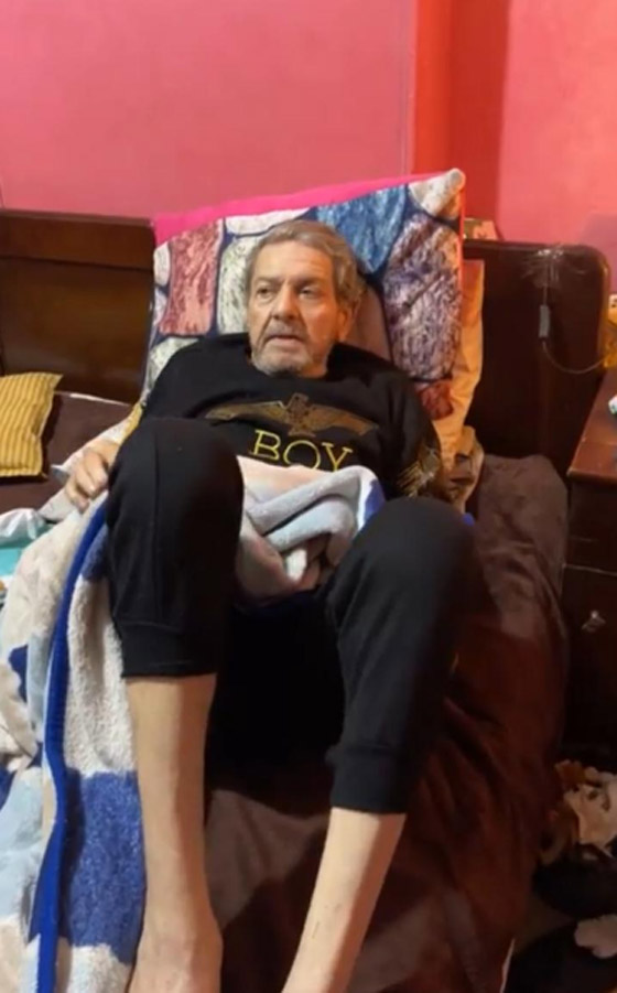 فنان مصري يتوسل للمشاركة في عمل: صحته متدهورة وباع اثاث بيته ومعرّض للطرد! صورة رقم 1