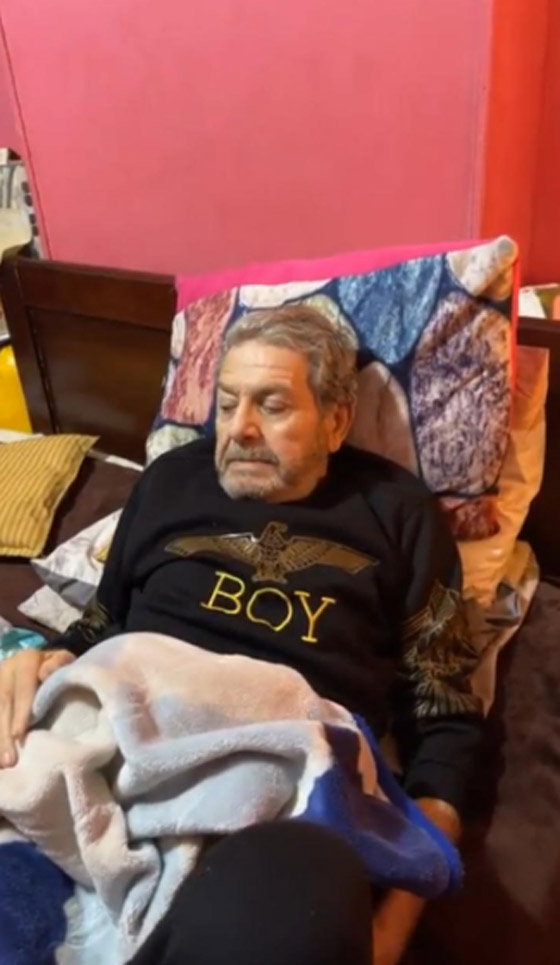 فنان مصري يتوسل للمشاركة في عمل: صحته متدهورة وباع اثاث بيته ومعرّض للطرد! صورة رقم 3