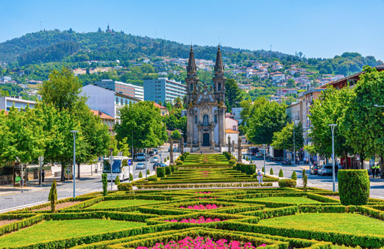 9 مدن برتغالية مناسبة لزيارتها في فصل الشتاء وأداء نشاطات ممتعة صورة رقم 9