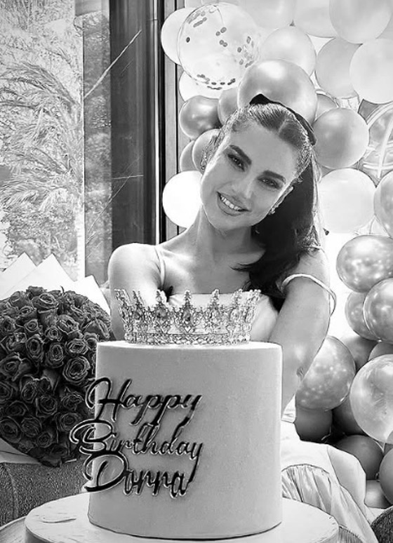 درة تحتفل بعيد ميلادها الـ 45 بإطلالة مميزة وزوجها يشاركها اللحظات الرومانسية صورة رقم 3