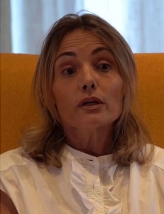 ‏احذروا الذكاء الاصطناعي! محتال يوهم سيدة فرنسية أنه براد بيت ويسرق منها 830 ألف يورو! صورة رقم 7