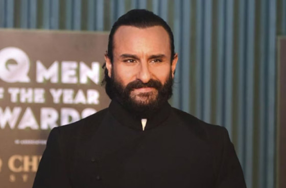 متسلل يقتحم منزل نجم بوليوود سيف علي خان ويطعنه بالسكين 6 طعنات! كاميرا صورته.. صورة رقم 8