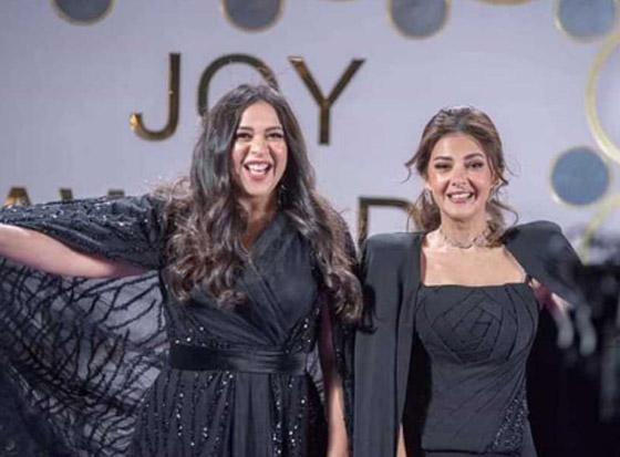 أجمل إطلالات النجمات في حفل (جوي أوردز) في الأعوام الماضية صورة رقم 6