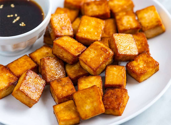 بينها اللوز والسبانخ.. 10 أطعمة خارقة لتقوية عضلات الساقين صورة رقم 3