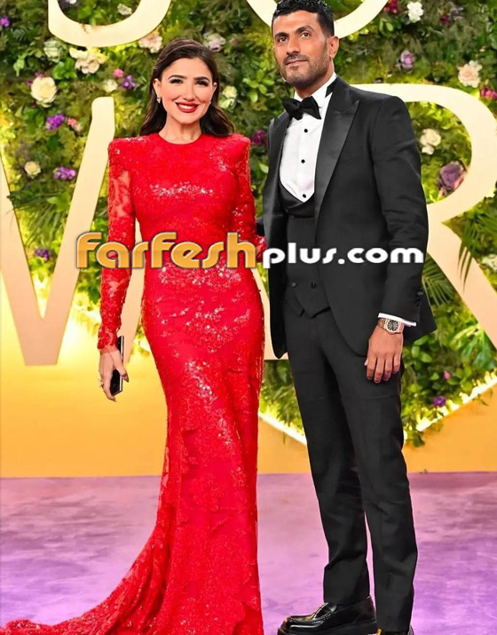 ثنائيات خطفت الأنظار برومنسيتها على السجادة البنفسجية صورة رقم 2