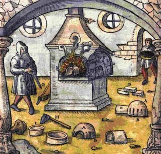 عمرها 500 سنة.. تعرف على أقدم من يصنع الأسلحة بالعالم صورة رقم 1