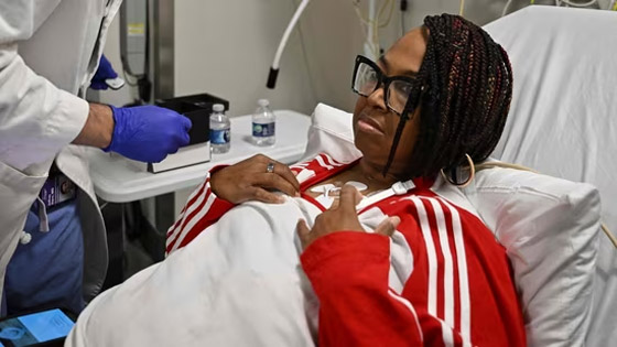 بعد 61 يوما.. أمريكية تعيش بكلية خنزير تسجل إنجازا طبيا كبيرا صورة رقم 7