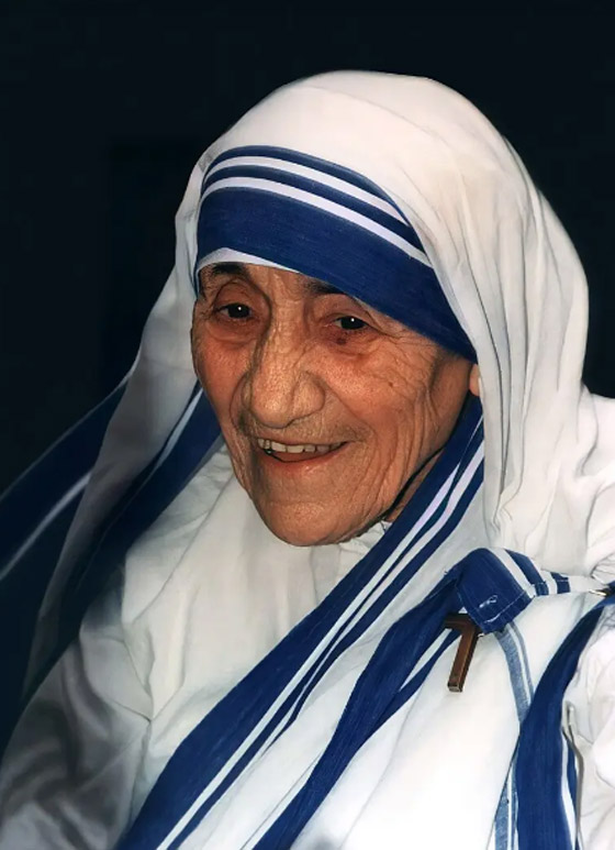 على مر تاريخها.. منحت أميركا المواطنة الفخرية لـ8 فقط صورة رقم 4