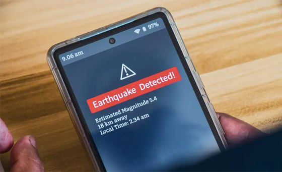 دولة تحذر من نشاط زلزالي.. إغلاق مدارس ومنع التجمعات المغلقة صورة رقم 1 دولة تحذر من نشاط زلزالي.. إغلاق مدارس ومنع التجمعات المغلقة صورة رقم 1
