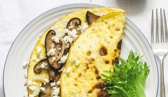 وصفة عجة الفطر مع جبن الماعز والزعتر.. تستحق الاستيقاظ من أجلها صورة رقم 5