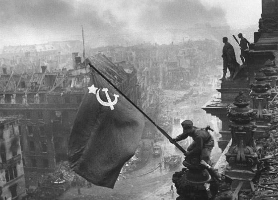 بعد انقسام استمر 45 سنة.. هذه الاتفاقية وحّدت ألمانيا صورة رقم 3