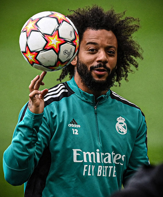 النجم البرازيلي مارسيلو يعلن اعتزال كرة القدم.. فيديو صورة رقم 10