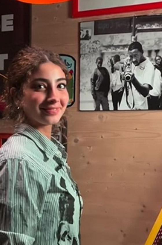 أحدث صور لـ (لي لي) ابنة منى زكي وأحمد حلمي… نسخة من والدتها!  صورة رقم 1