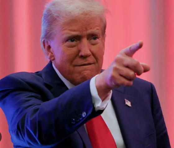 ترامب يقيل مجلس أمناء 