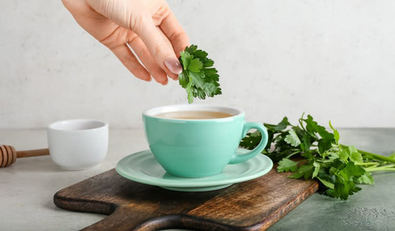 شاي البقدونس.. فوائد صحية ثمينة لا تحصى صورة رقم 5 شاي البقدونس.. فوائد صحية ثمينة لا تحصى صورة رقم 5