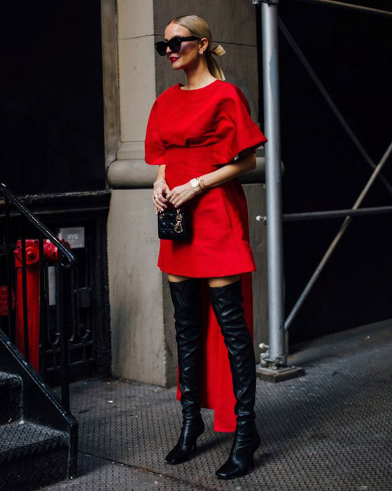 صورة رقم 1 - اختاروا فساتين حمراء موضة 2025 لإطلالة رومانسية في يوم الحب صورة رقم 1 - اختاروا فساتين حمراء موضة 2025 لإطلالة رومانسية في يوم الحب