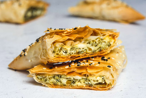 إليكم طريقة عمل البوريك بالجبنة.. شهي ومميز صورة رقم 5 إليكم طريقة عمل البوريك بالجبنة.. شهي ومميز صورة رقم 5