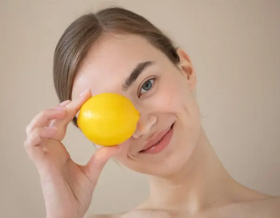 منها إنقاص الوزن.. هذا ما تضيفه ليمونة يوميا لجسمكم صورة رقم 2 منها إنقاص الوزن.. هذا ما تضيفه ليمونة يوميا لجسمكم صورة رقم 2