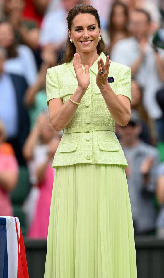 صورة رقم 1 - بعد جدل حول مشاركة تفاصيل أزياء كيت ميدلتون.. قصر كنسينغتون يوضح صورة رقم 1 - بعد جدل حول مشاركة تفاصيل أزياء كيت ميدلتون.. قصر كنسينغتون يوضح