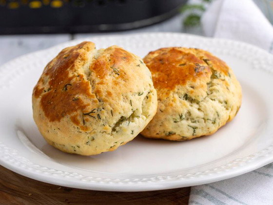 إليكم طريقة فطاير كرات الزعتر الأخضر.. بسيطة وشهية صورة رقم 2