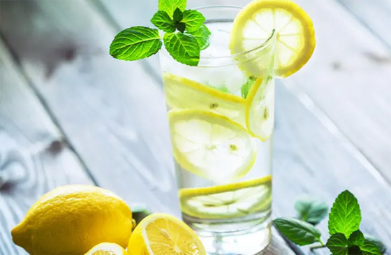 يحارب الشيخوخة ويحسن الهضم.. أضف هذا المكون إلى ماء الليمون صورة رقم 2