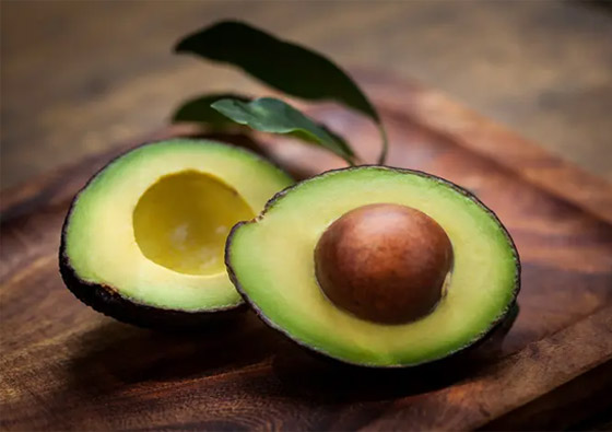 بينها الشوفان.. 4 أطعمة قد تساعد في تحسين الكولسترول صورة رقم 2