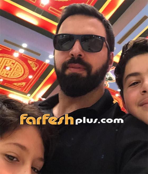 أجمل صور نجم مسلسلات رمضان تيم حسن مع زوجته وفاء الكيلاني وطليقته ديمة بياعة وولديه فهد وورد صورة رقم 7