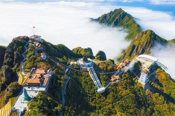 صورة رقم 4 - صور مميزة: إليكم أغرب وأجمل منصات المراقبة في العالم صورة رقم 4 - صور مميزة: إليكم أغرب وأجمل منصات المراقبة في العالم