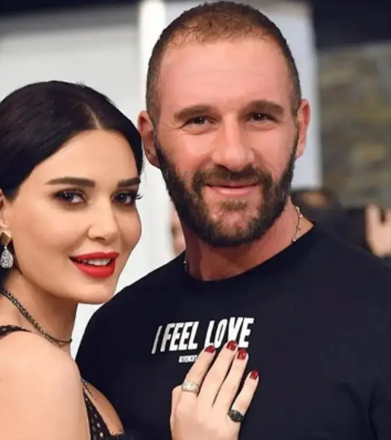 سيرين عبدالنور تطهو ملوخية في مطبخها وتصوّر حلقة خاصّة مع زوجها صورة رقم 6