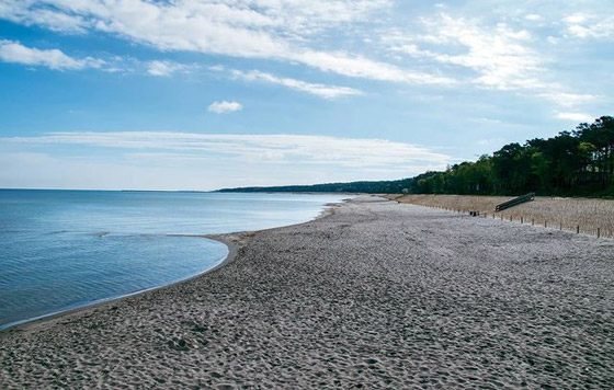 بالصور: 10 شواطئ جذابة ترحب بالزائرين خلال أشهر الشتاء الباردة صورة رقم 11 بالصور: 10 شواطئ جذابة ترحب بالزائرين خلال أشهر الشتاء الباردة صورة رقم 11