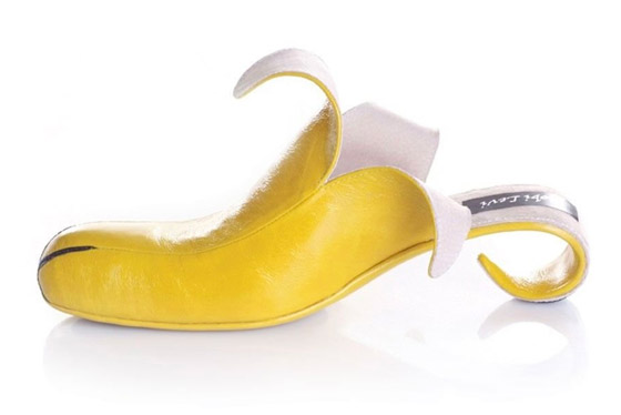 صورة رقم 25 - بالصور: أغرب صيحات الأحذية المبتكرة في عالم الموضة صورة رقم 25 - بالصور: أغرب صيحات الأحذية المبتكرة في عالم الموضة