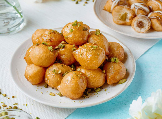 إليكم طريقة تحضير لقيمات رمضان الشهية صورة رقم 6