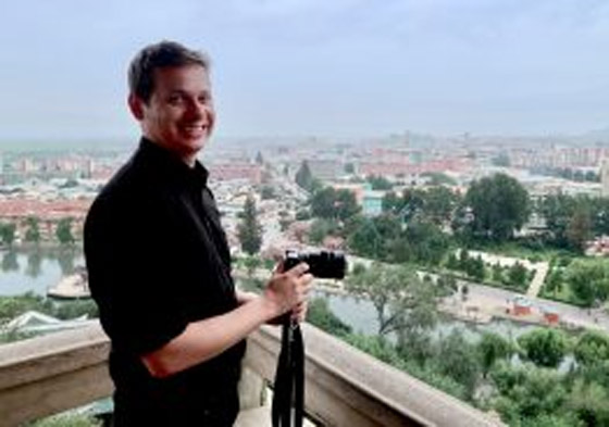 أمريكي يشتري جواز سفر جديد بآلاف الدولارات ليزور كوريا الشمالية صورة رقم 4