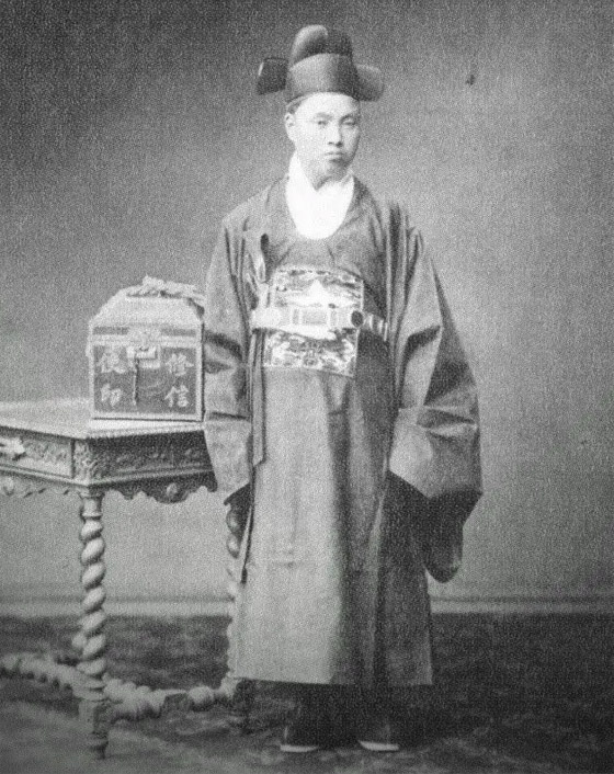 معاهدة بدأت معها العلاقات الدبلوماسية بين أمريكا وكوريا صورة رقم 2