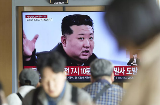 زعيم كوريا الشمالية كيم جونغ أون يريد 