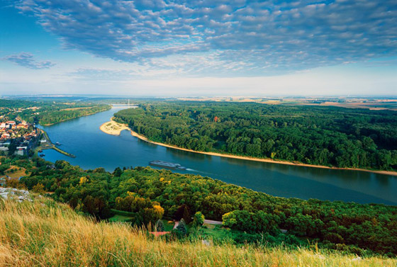 بالصور: 10 أماكن مثالية للمغامرة والاسترخاء في النمسا هذا الشتاء صورة رقم 2 بالصور: 10 أماكن مثالية للمغامرة والاسترخاء في النمسا هذا الشتاء صورة رقم 2
