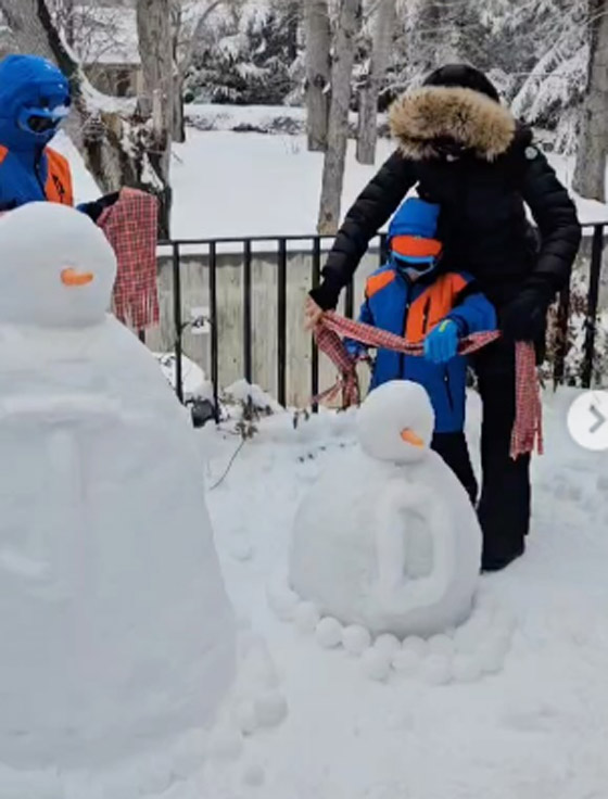 ميريام فارس تستمتع مع طفليها على الثلج.. لقطات مميزة صورة رقم 6