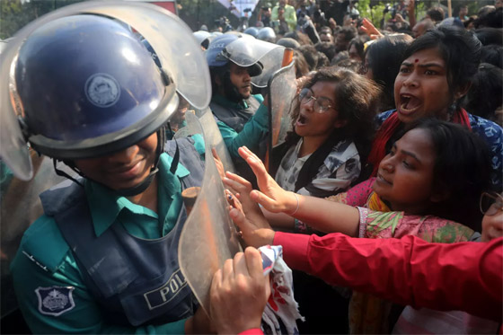 إليكم الصور الأكثر إثارة لأحداث العالم في آخر أسبوع من شتاء 2025 صورة رقم 10 إليكم الصور الأكثر إثارة لأحداث العالم في آخر أسبوع من شتاء 2025 صورة رقم 10