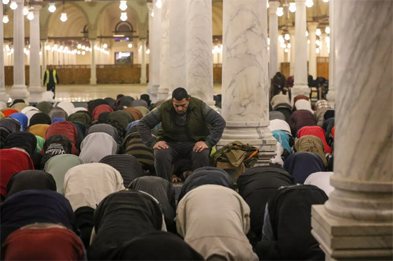 بالصور: كيف استقبل العالم شهر رمضان المبارك..؟ صورة رقم 9 بالصور: كيف استقبل العالم شهر رمضان المبارك..؟ صورة رقم 9