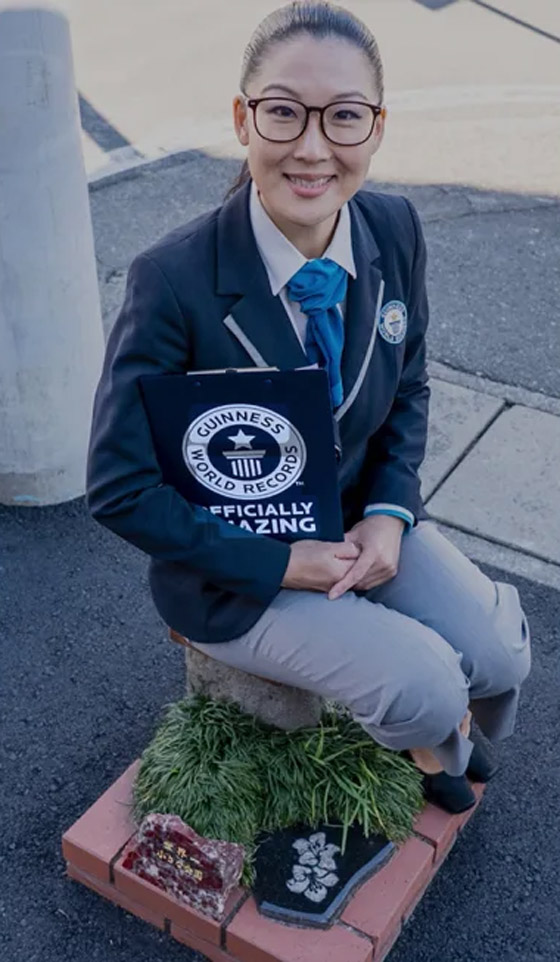 تُعادل مساحتها 4 أوراق فقط.. هذه أصغر حديقة بالعالم في اليابان صورة رقم 2 تُعادل مساحتها 4 أوراق فقط.. هذه أصغر حديقة بالعالم في اليابان صورة رقم 2