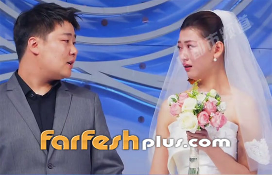 فيديو: صيني وعد ابنته قبل وفاته بزيارتها فظهر كفراشة بحفل زفافها! صورة رقم 8 فيديو: صيني وعد ابنته قبل وفاته بزيارتها فظهر كفراشة بحفل زفافها! صورة رقم 8