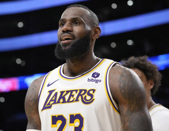 ليبرون جيمس أول لاعب بالتاريخ يسجل 50 ألف نقطة صورة رقم 9 ليبرون جيمس أول لاعب بالتاريخ يسجل 50 ألف نقطة صورة رقم 9