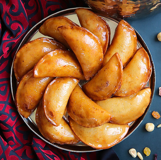 صورة رقم 6 - إليكم وصفة عجينة قطايف رمضان على الطريقة الأصلية صورة رقم 6 - إليكم وصفة عجينة قطايف رمضان على الطريقة الأصلية