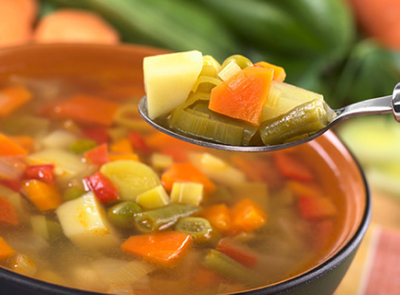 بعد التمر.. فوائد بدء وجبة الإفطار بتناول الشوربة صورة رقم 3