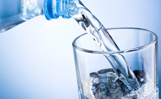 بهذه الطريقة.. يمكن أن يساعدك شرب الماء في إنقاص الوزن صورة رقم 2