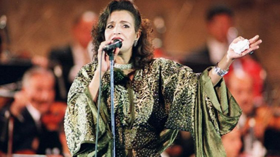 وفاة سيدة الطرب المغربي نعيمة سميح عن عمر 71 سنة وسميرة سعيد تنعيها: كانت صوتاً استثنائيا صورة رقم 7