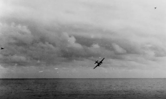 قبل 80 سنة.. استهدفت اليابان إحدى أهم حاملات الطائرات الأميركية صورة رقم 3