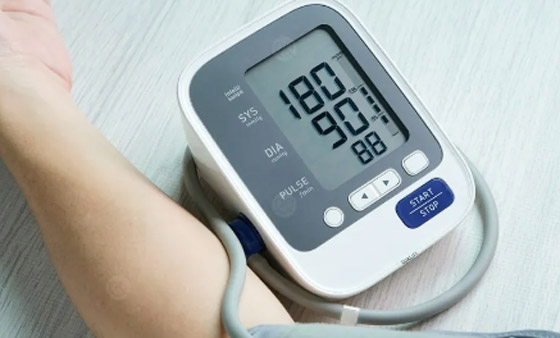 4 أسباب خفية لارتفاع ضغط الدم ونصائح للسيطرة عليه صورة رقم 4