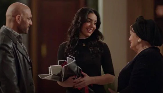 مسلسلات رمضان 2025: مكة ابنة محمد صلاح تمثّل مشهد طريف في (كامل العدد 3) صورة رقم 8